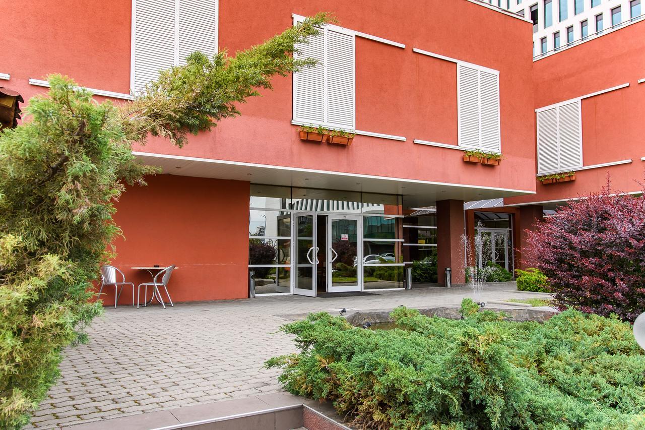 Hotel Torontal Timisoara Ngoại thất bức ảnh
