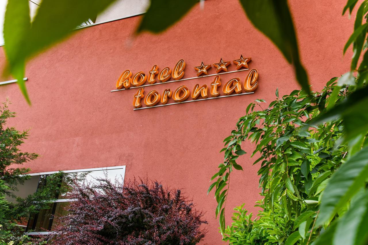 Hotel Torontal Timisoara Ngoại thất bức ảnh